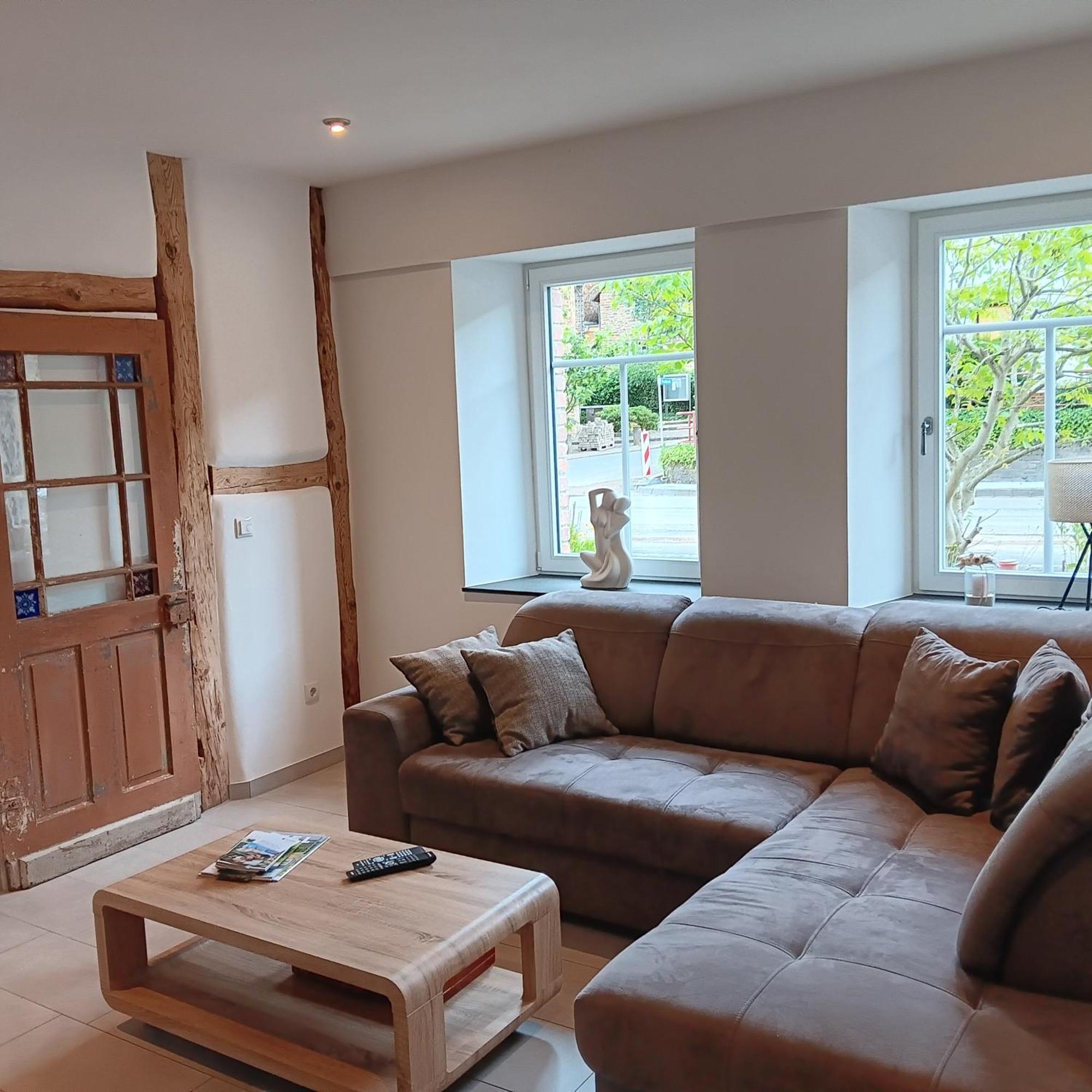 Eifler Brunnenhaus Villa Dumpelfeld Екстериор снимка