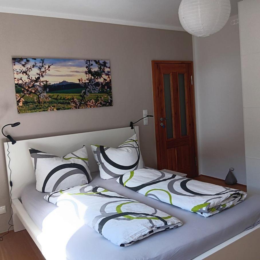 Eifler Brunnenhaus Villa Dumpelfeld Екстериор снимка